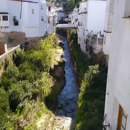 Apartamento Con Vistas Al Rio * Setenil De Las Bodegas